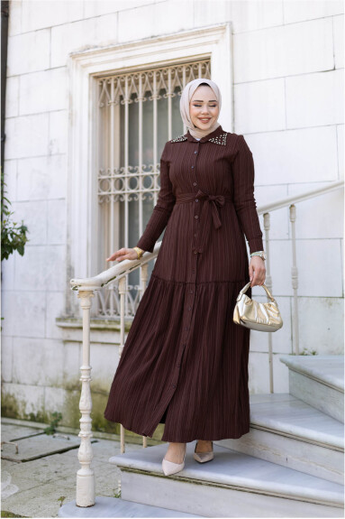 Yakası Taşlı Elbise 1002 Kahverengi 
